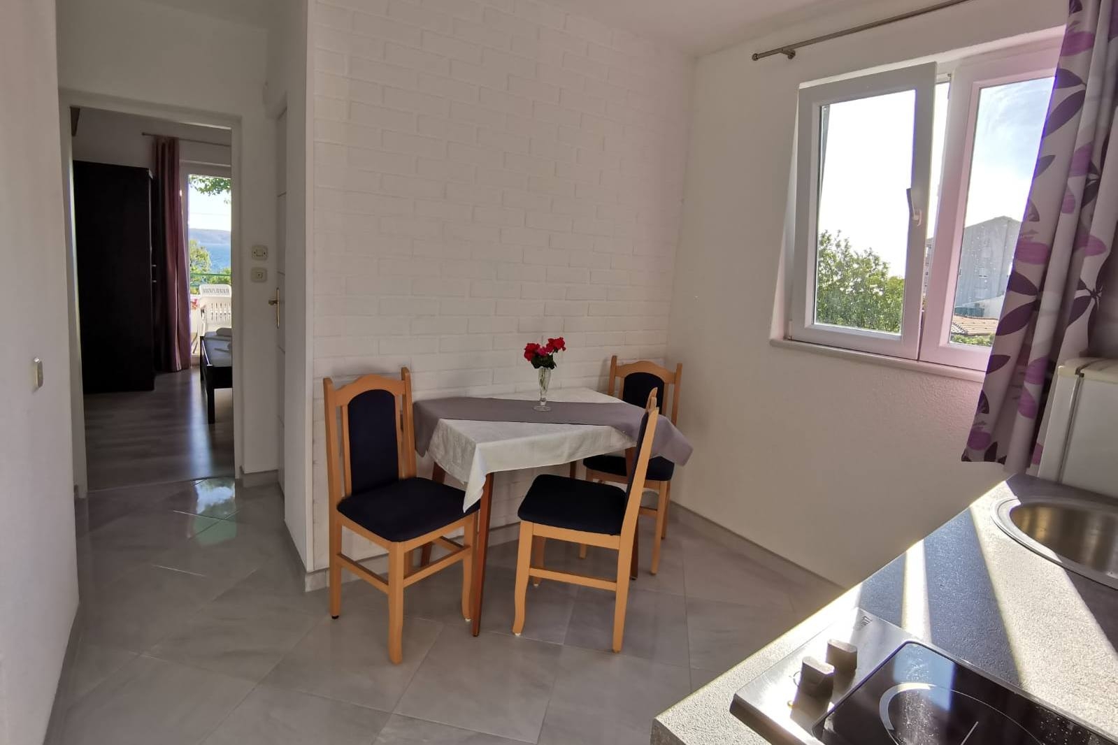 Two bedroom apartment with balcony and sea view Živogošće - Porat, Makarska (A-16289-d)