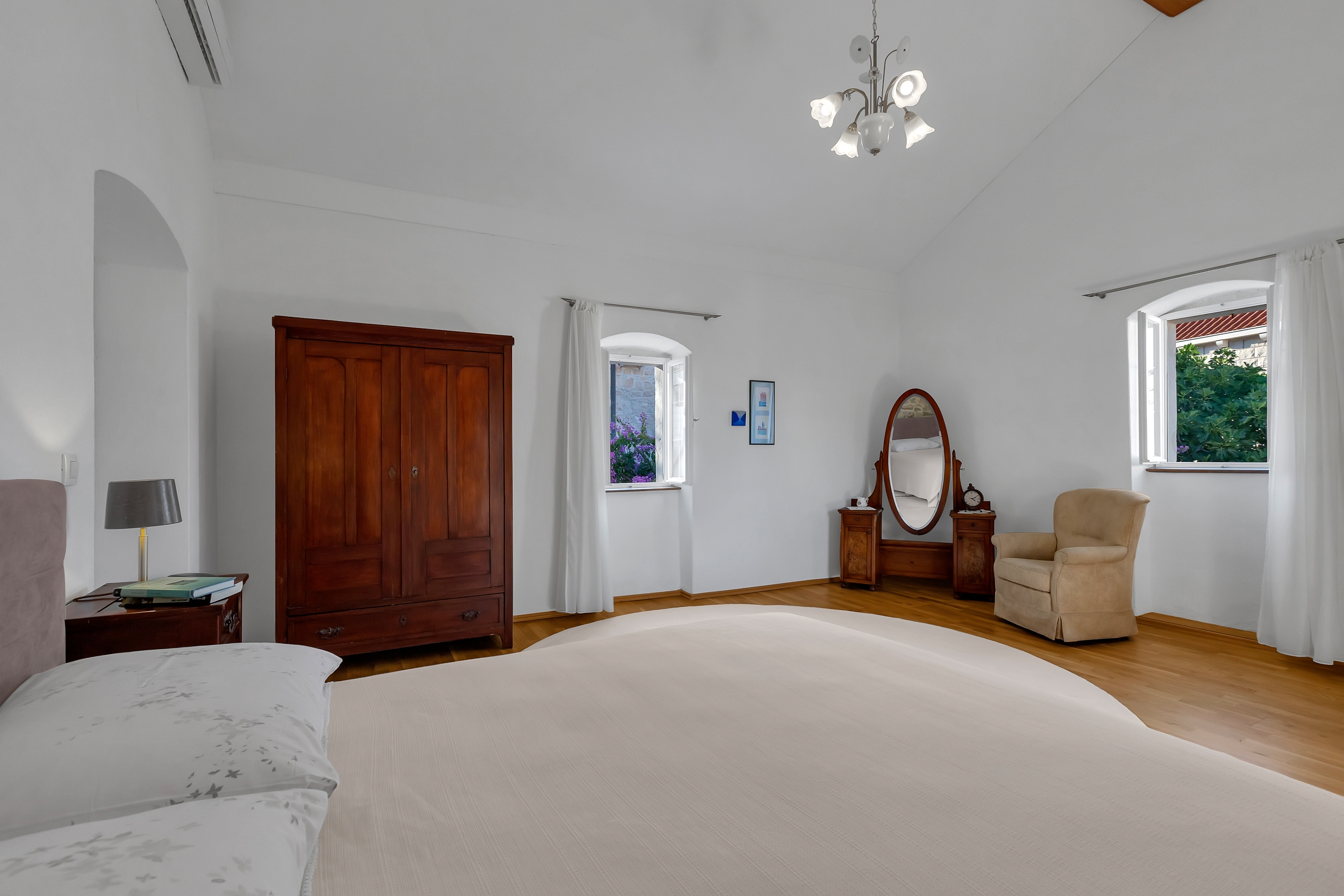 Three bedroom house with terrace and sea view Sutivan, Brač  K