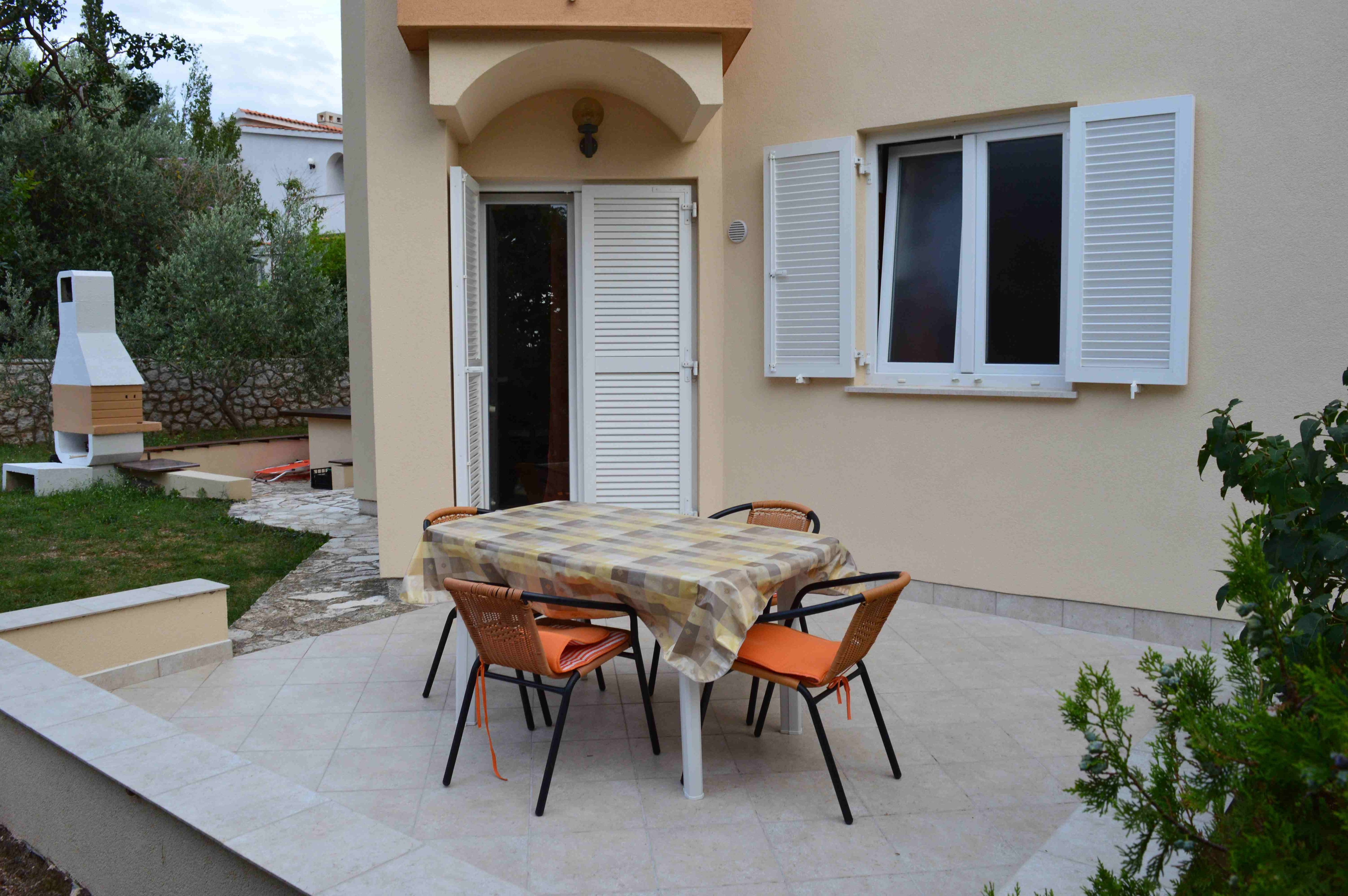 Two bedroom apartment with terrace Punat, Krk (A-16307-b) Two bedroom apartment with terrace Punat, Krk (A-16307-b)