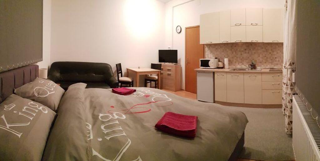 Studio Appartment im Ort Osijek (Slavonija), Kapaz