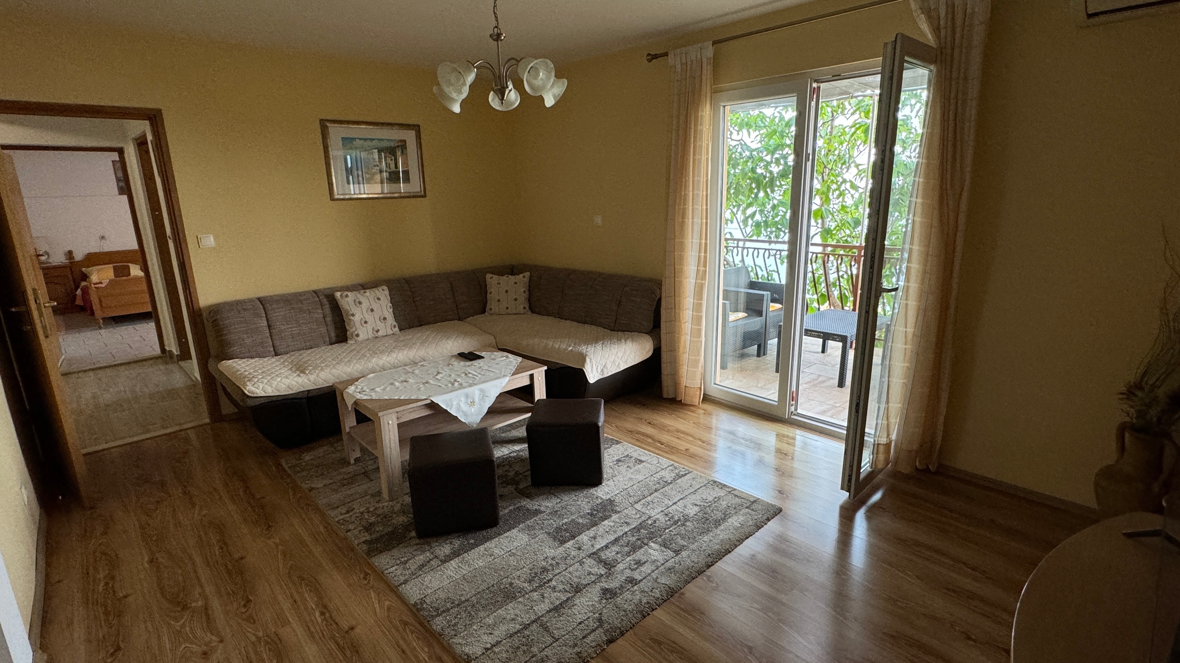 Two bedroom apartment with terrace and sea view Orebić, Pelješac (A-16326-a) Two bedroom apartment with terrace and sea view Orebić, Pelješac (A-16326-a)