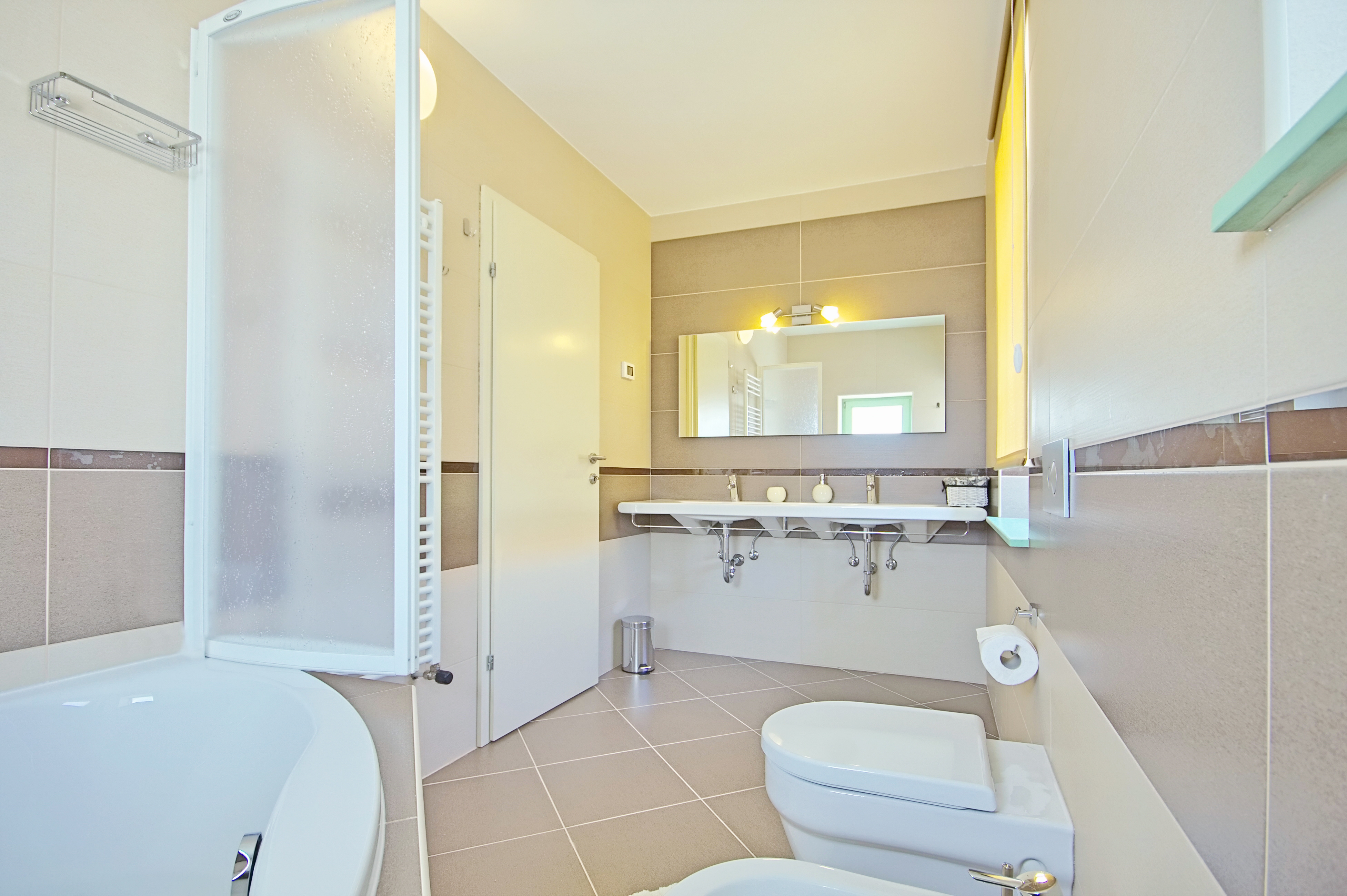 Three bedroom house with terrace Ližnjan, Medulin  K