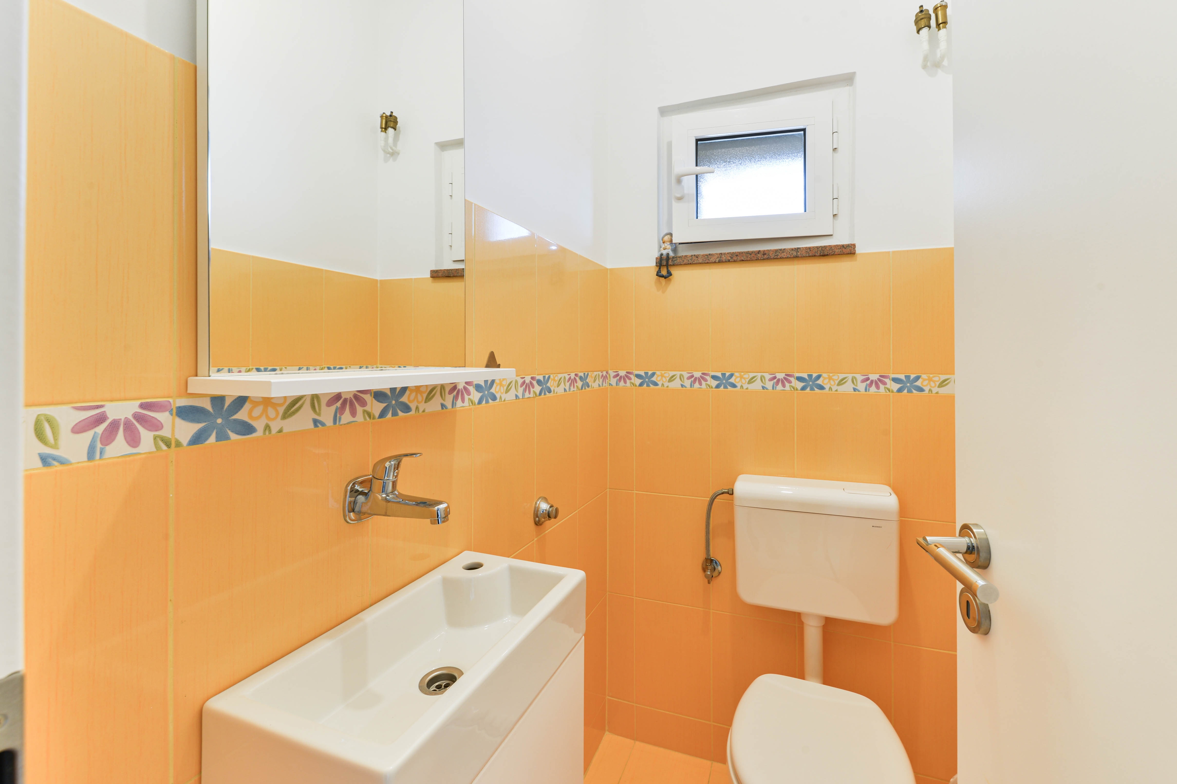 Two bedroom apartment with terrace Zadar  A-d
