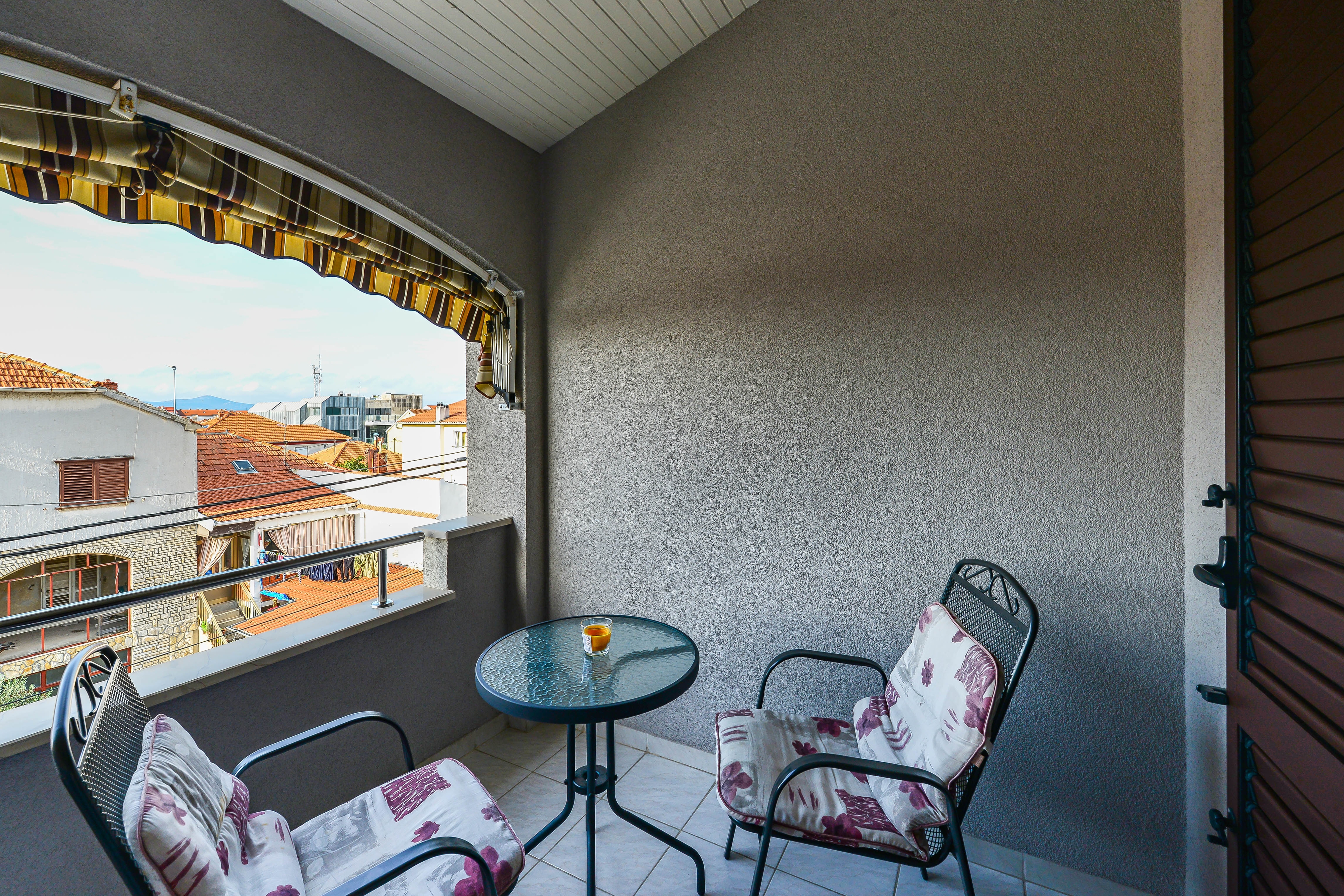 Two bedroom apartment with terrace Zadar  A-d