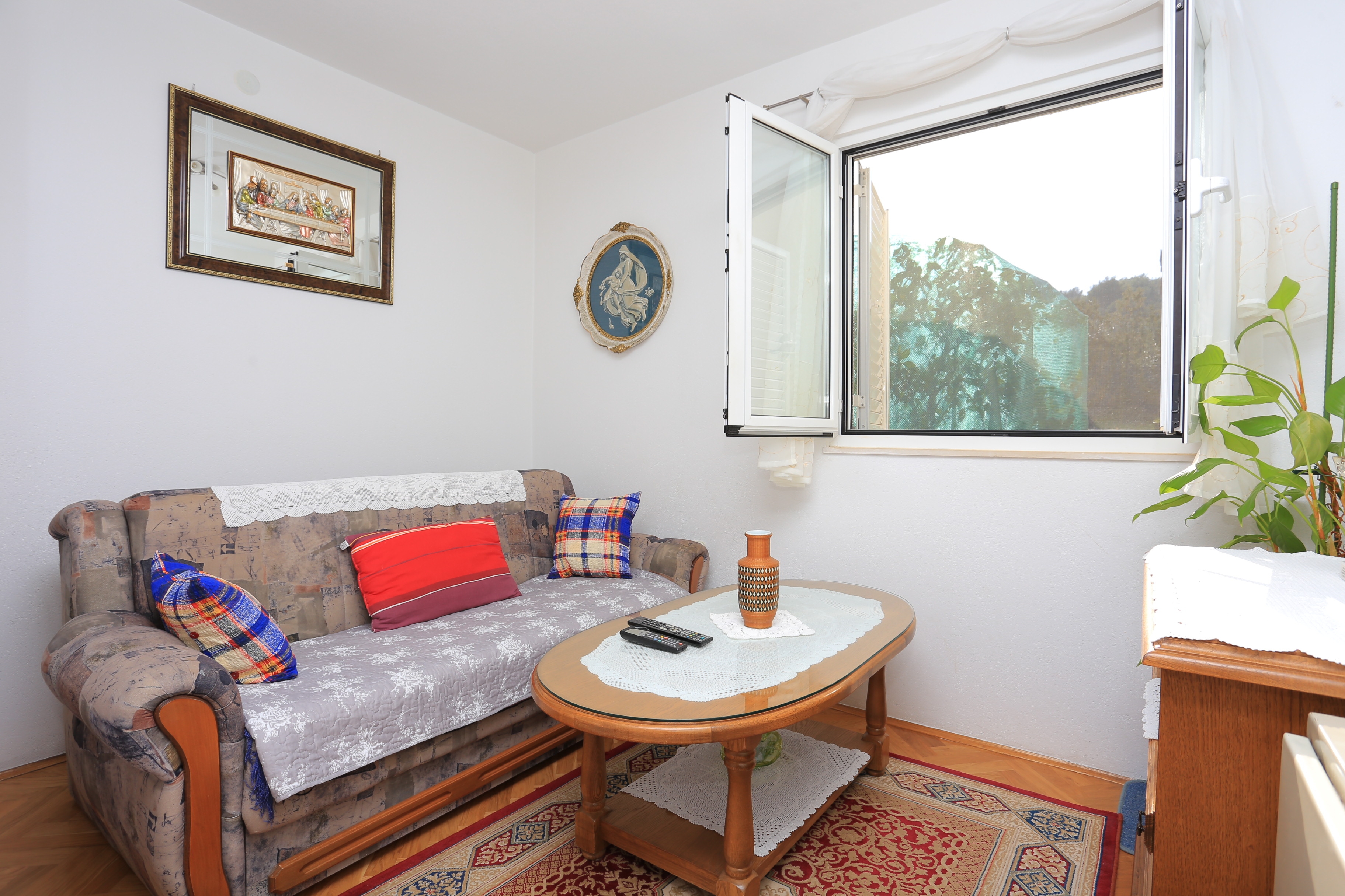 Two bedroom apartment with terrace Slatine, Čiovo (A-16341-a)