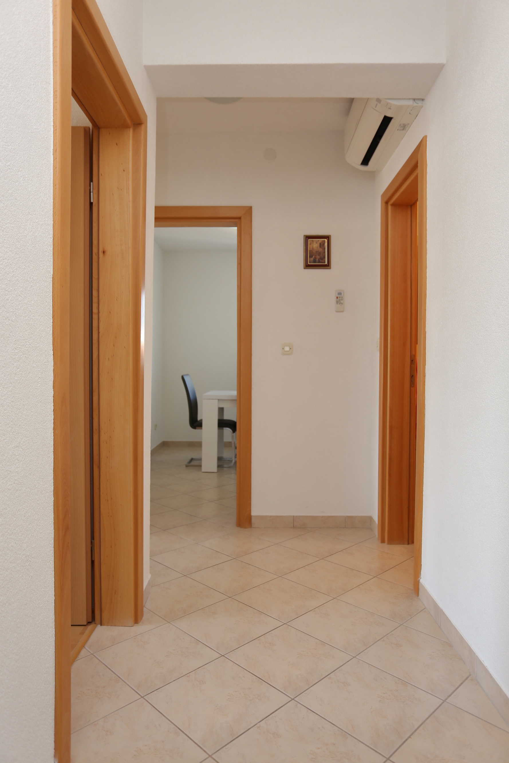 Two bedroom apartment with terrace and sea view Slatine, Čiovo  A-b