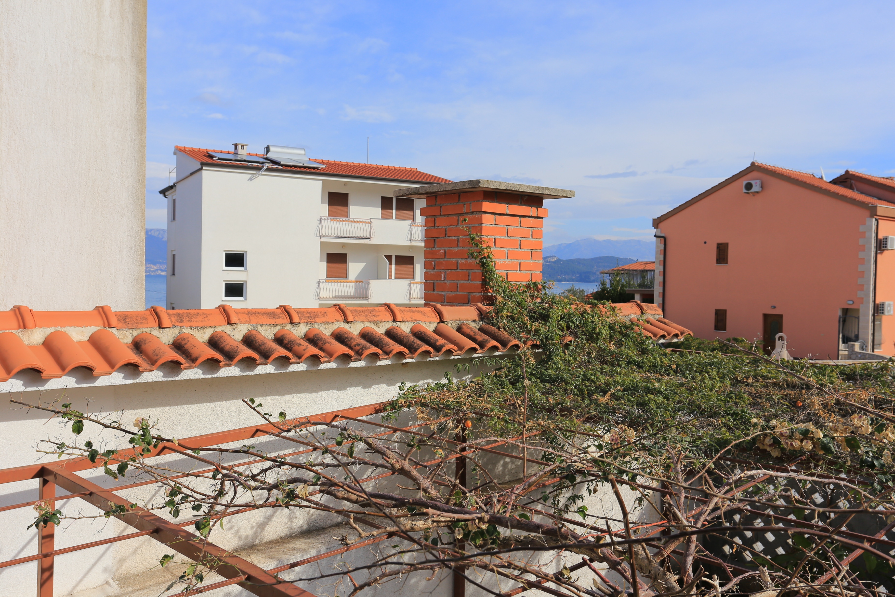 Two bedroom apartment with terrace Slatine, Čiovo  A-b