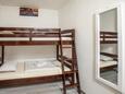 Ložnice 2 Stobreč, Ložnice 2 v ubytování typu apartment, s klimatizací a WiFi.