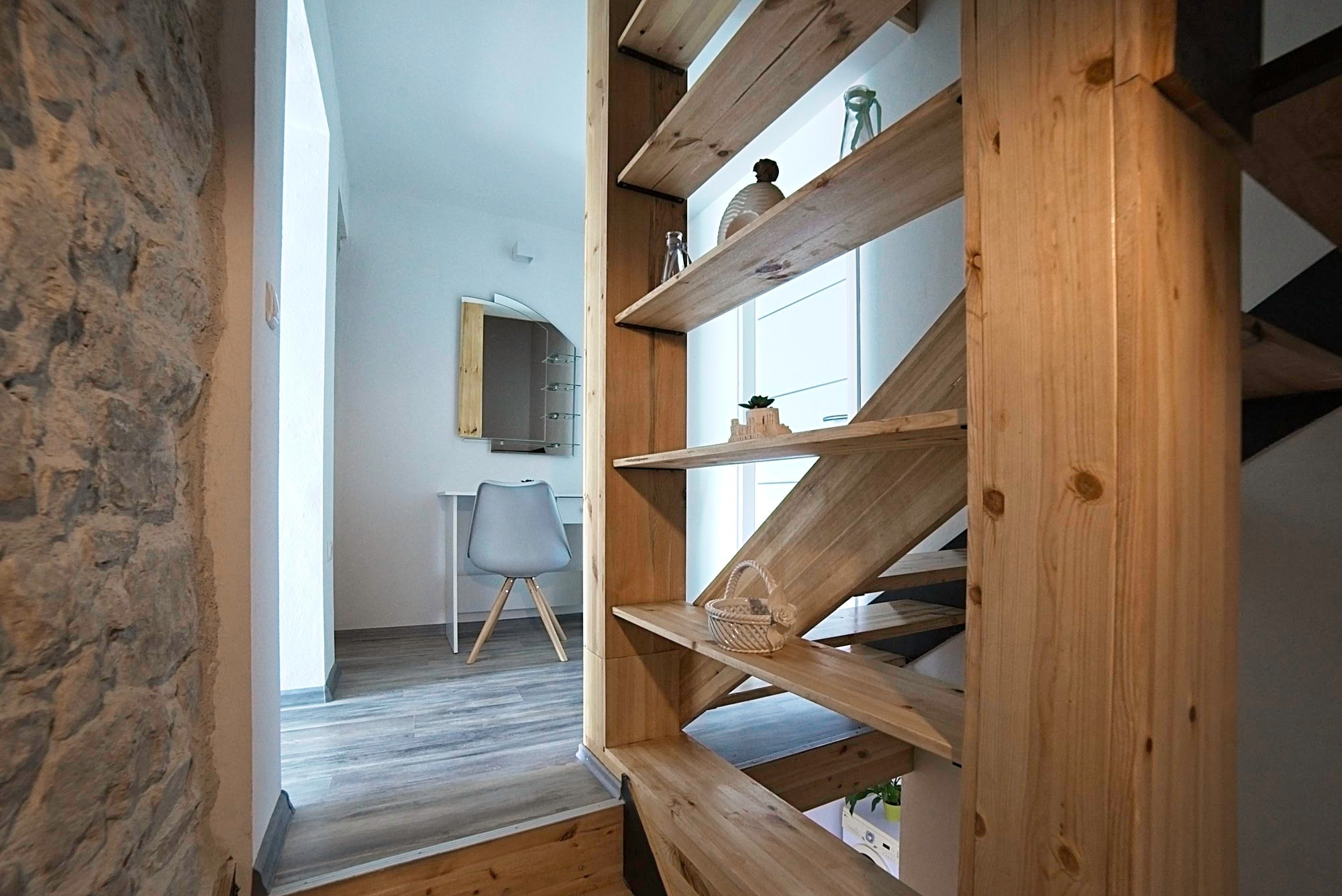 Three bedroom house with terrace Kampor, Rab  K