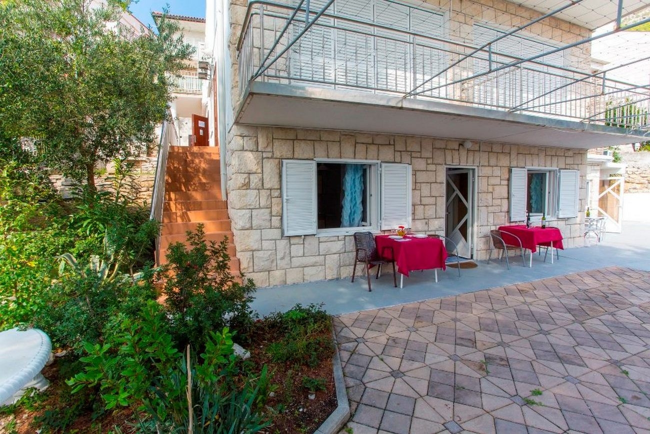 One bedroom apartment with terrace Baška Voda, Makarska  A-a