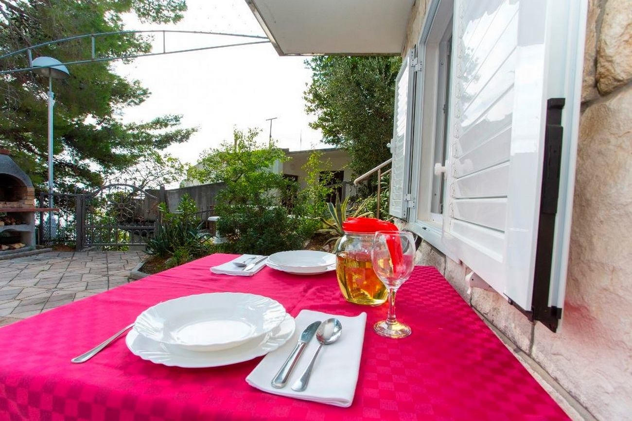 One bedroom apartment with terrace Baška Voda, Makarska  A-a