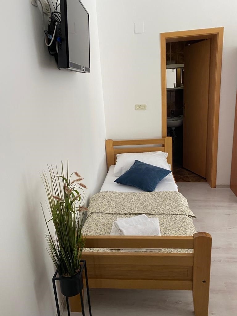 Studio flat with terrace and sea view Baška Voda, Makarska  AS-c