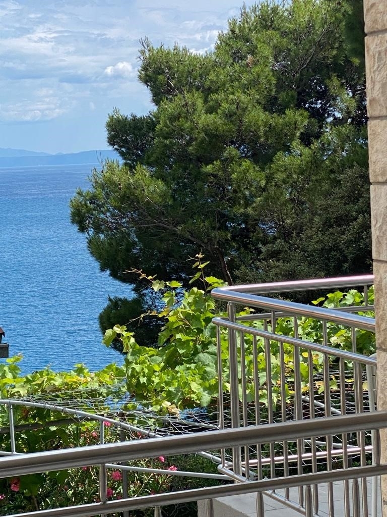 Studio flat with terrace and sea view Baška Voda, Makarska  AS-c