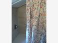Bathroom Tar, Bathroom in the apartment, (pet friendly) and WiFi.