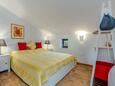 Bedroom Tar, Bedroom in the apartment, air condition available, (pet friendly) and WiFi.