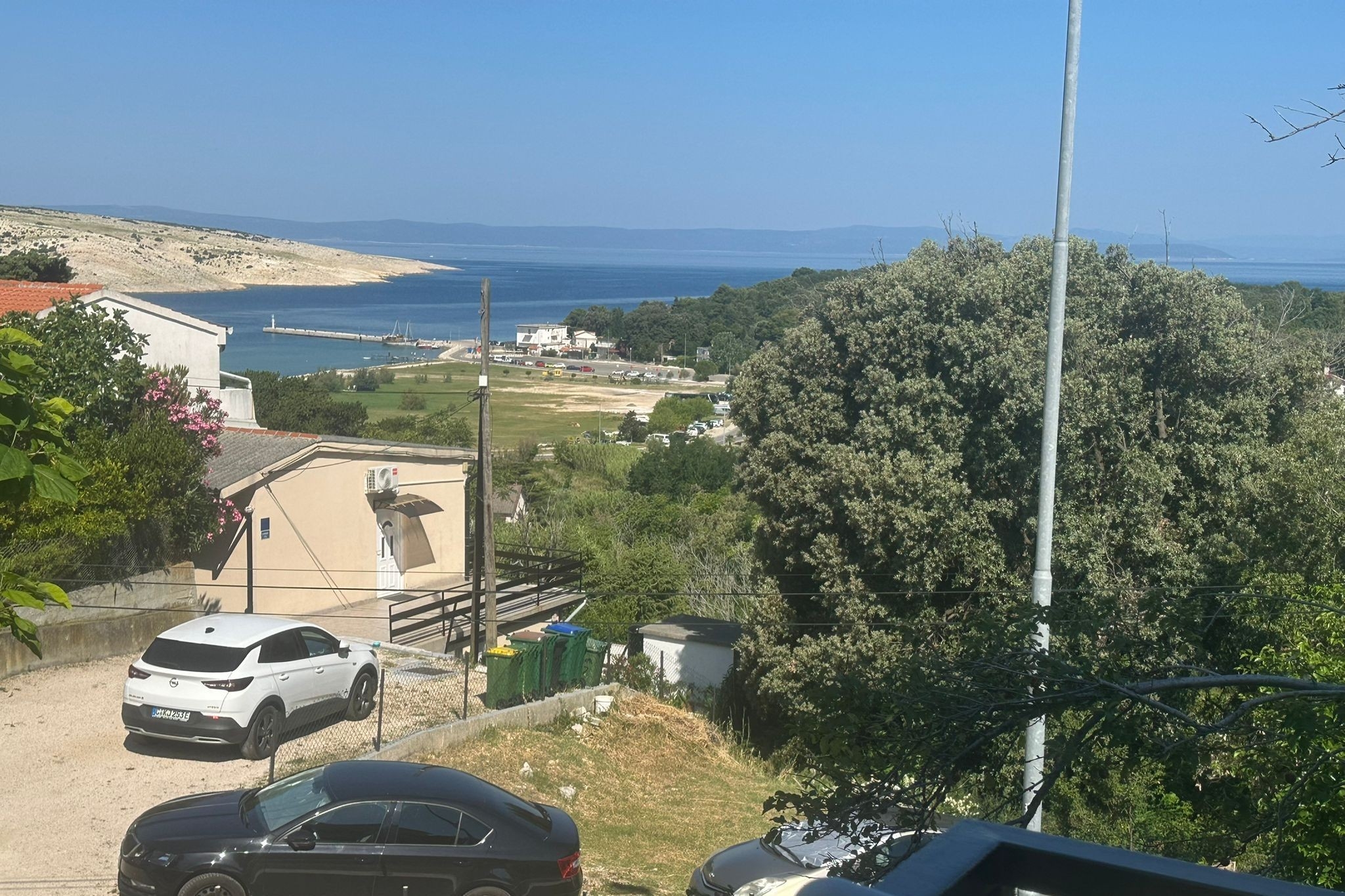 Top Rab Lopar Top Rab Lopar