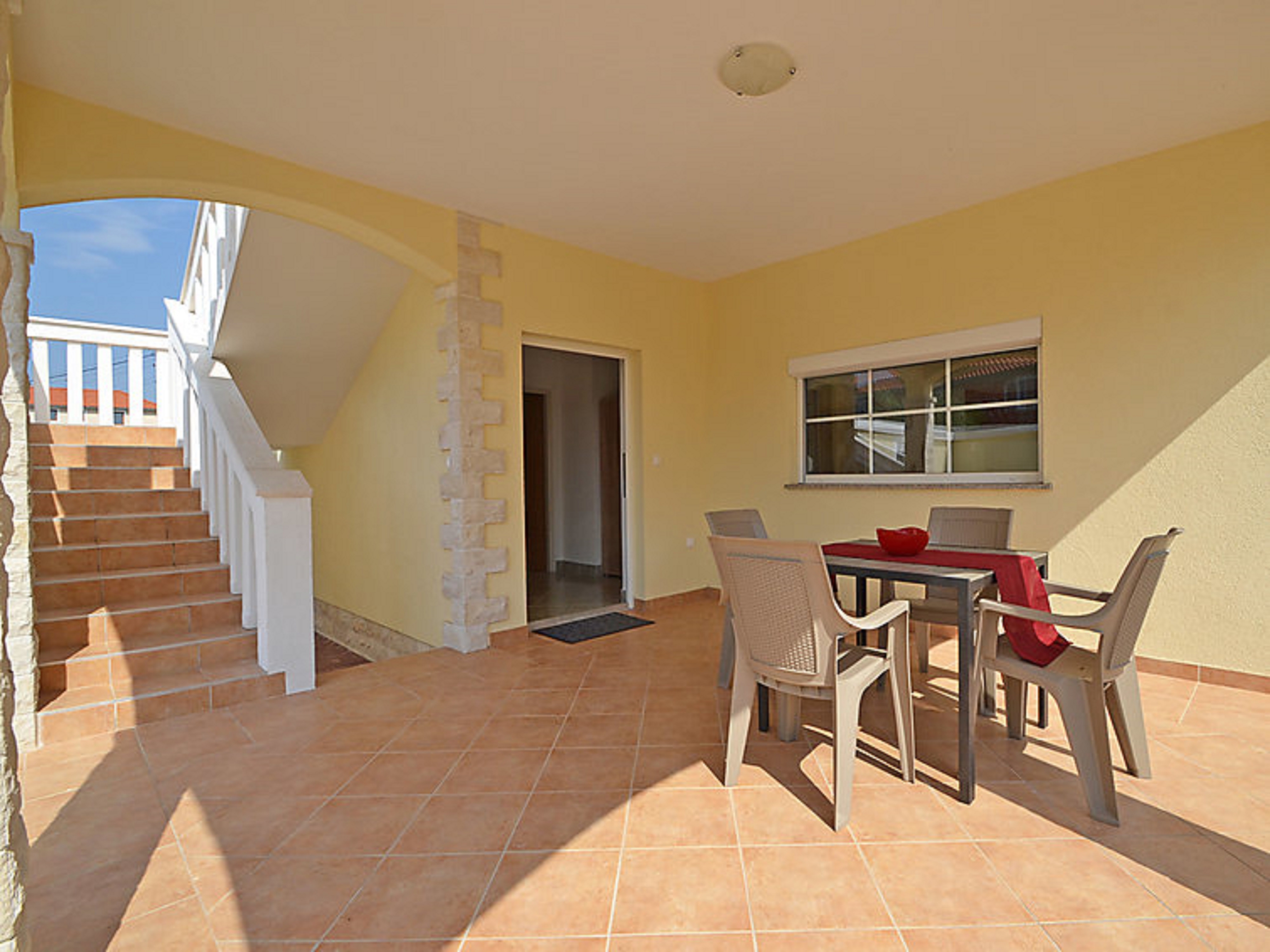 Four bedroom house with terrace Sukošan, Zadar  K