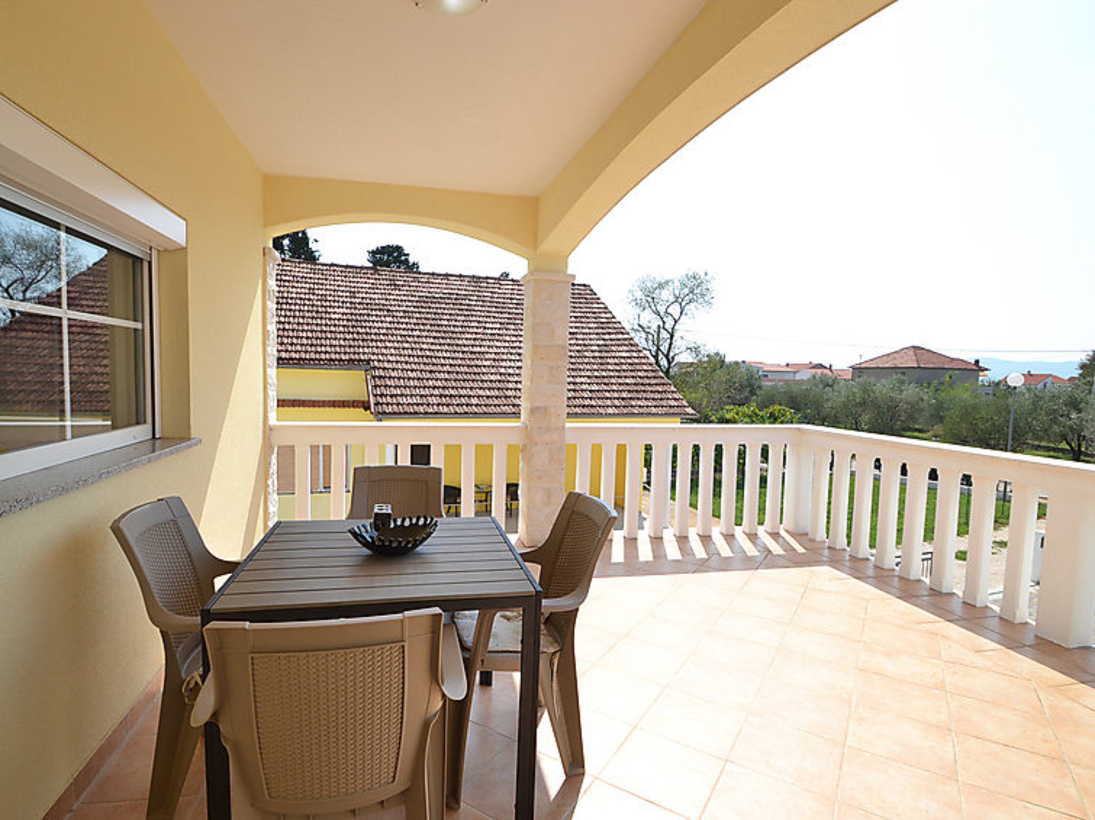 Four bedroom house with terrace Sukošan, Zadar  K