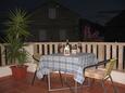 Terrace 1 Sućuraj, Terrace 1 in the apartment, (pet friendly) and WiFi.