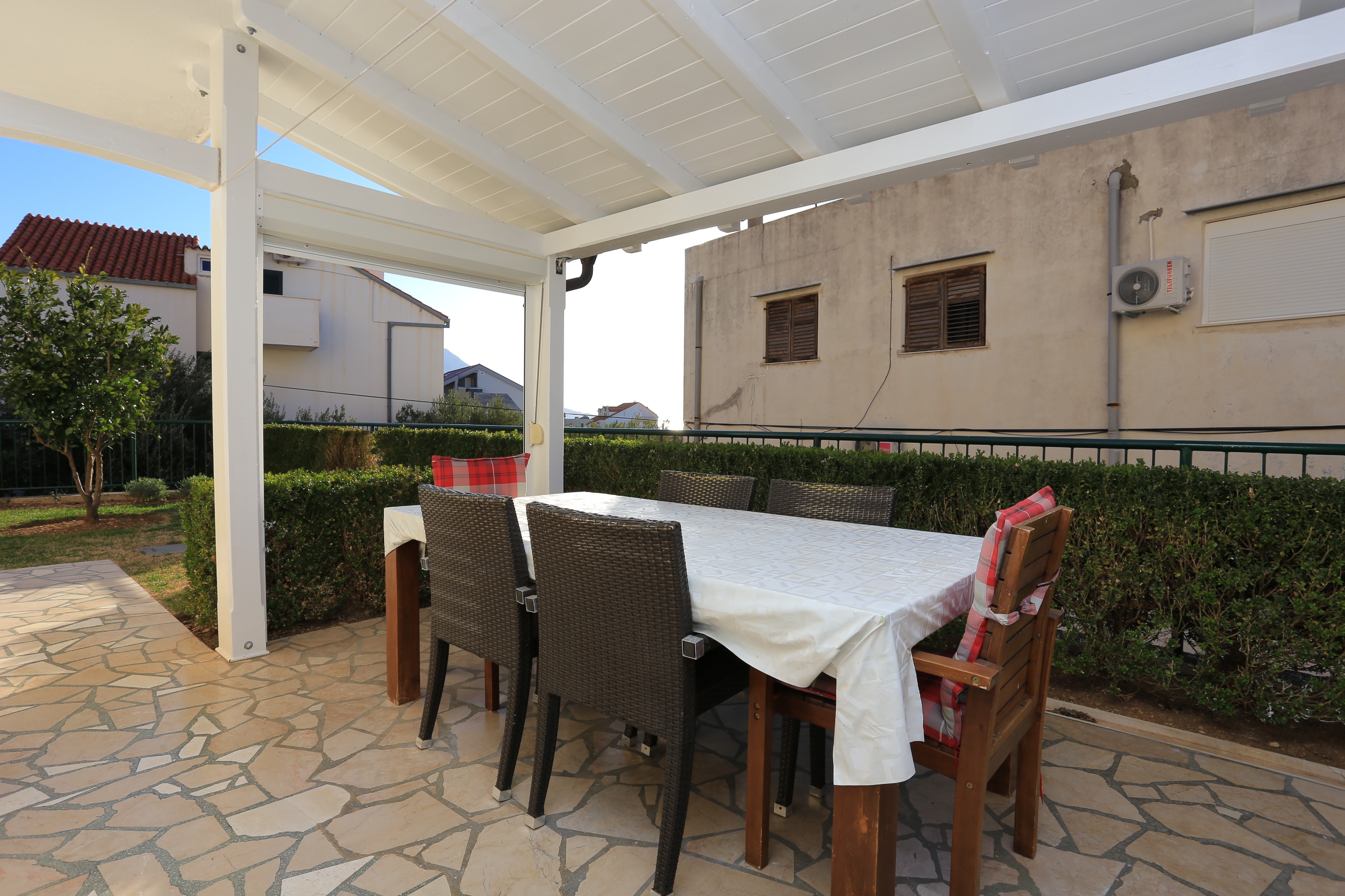 Two bedroom apartment with terrace and sea view Duće, Omiš (A-16406-a) Two bedroom apartment with terrace and sea view Duće, Omiš (A-16406-a)