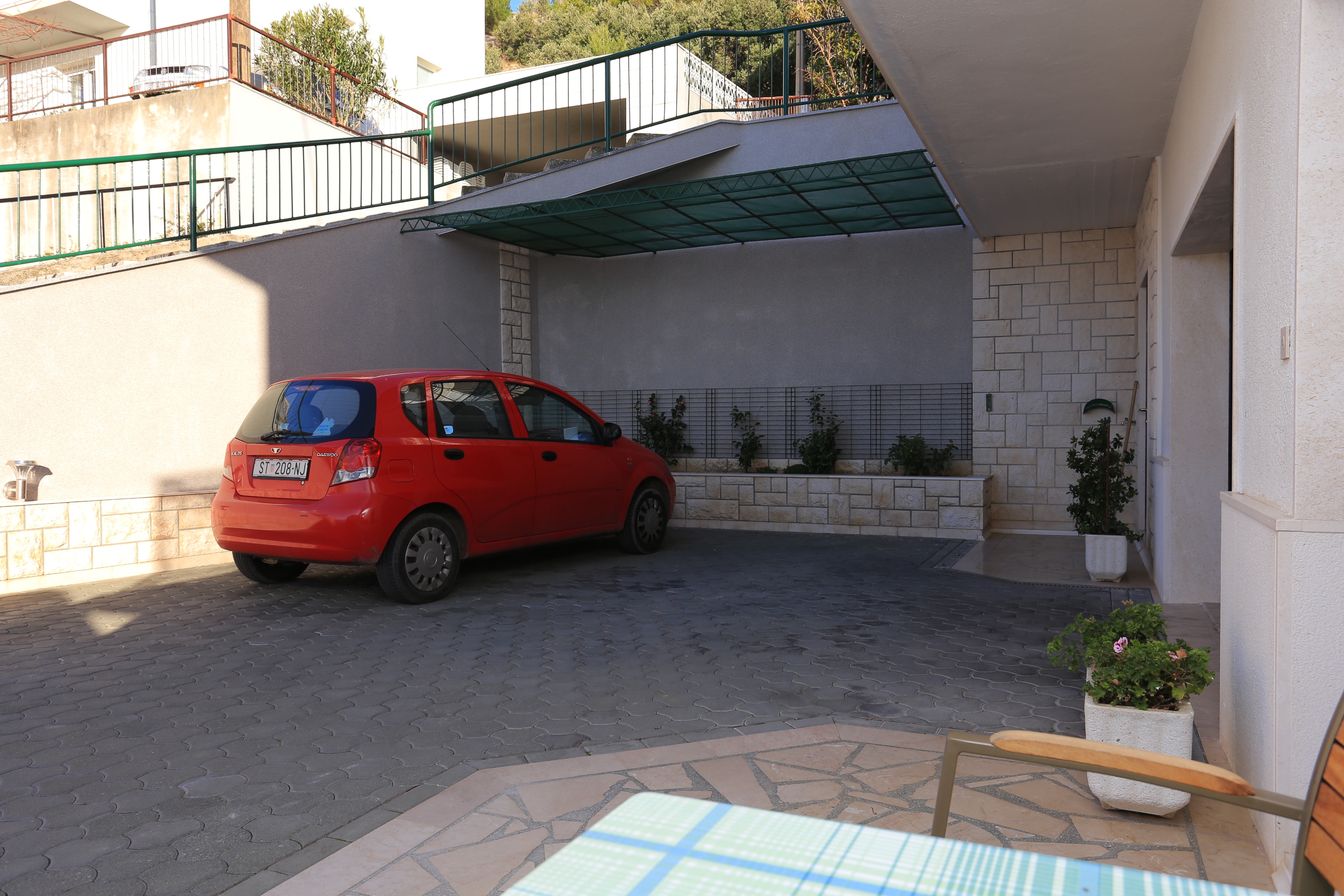 Two bedroom apartment with terrace and sea view Duće, Omiš  A-a