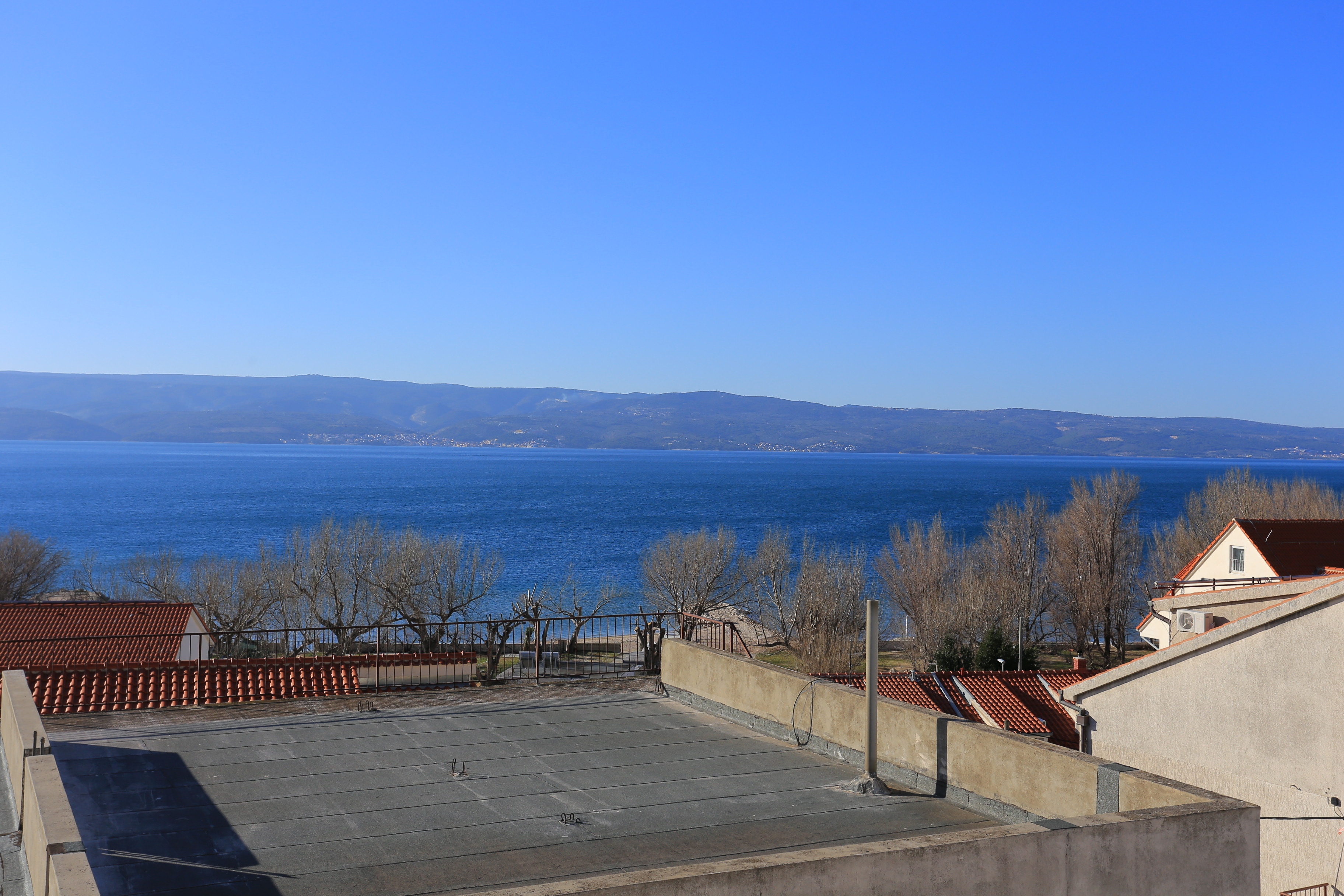 Two bedroom apartment with terrace and sea view Duće, Omiš  A-b