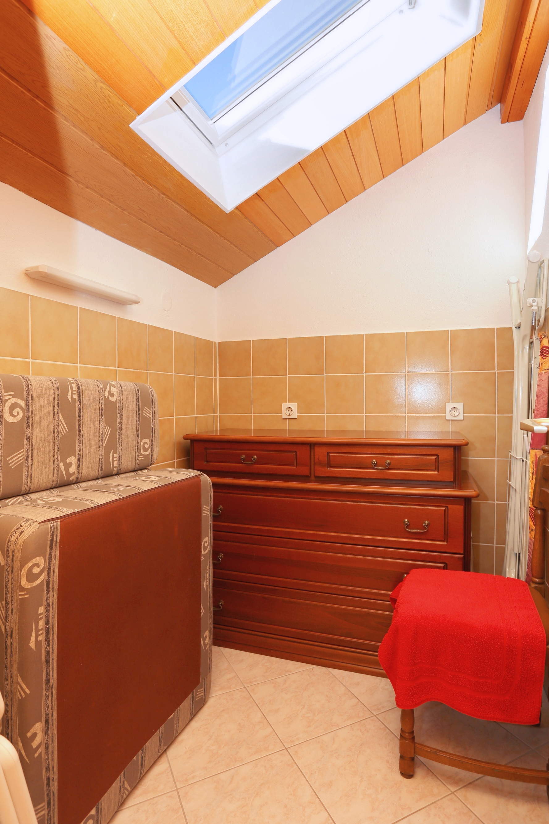 Two bedroom apartment with terrace and sea view Duće, Omiš  A-b