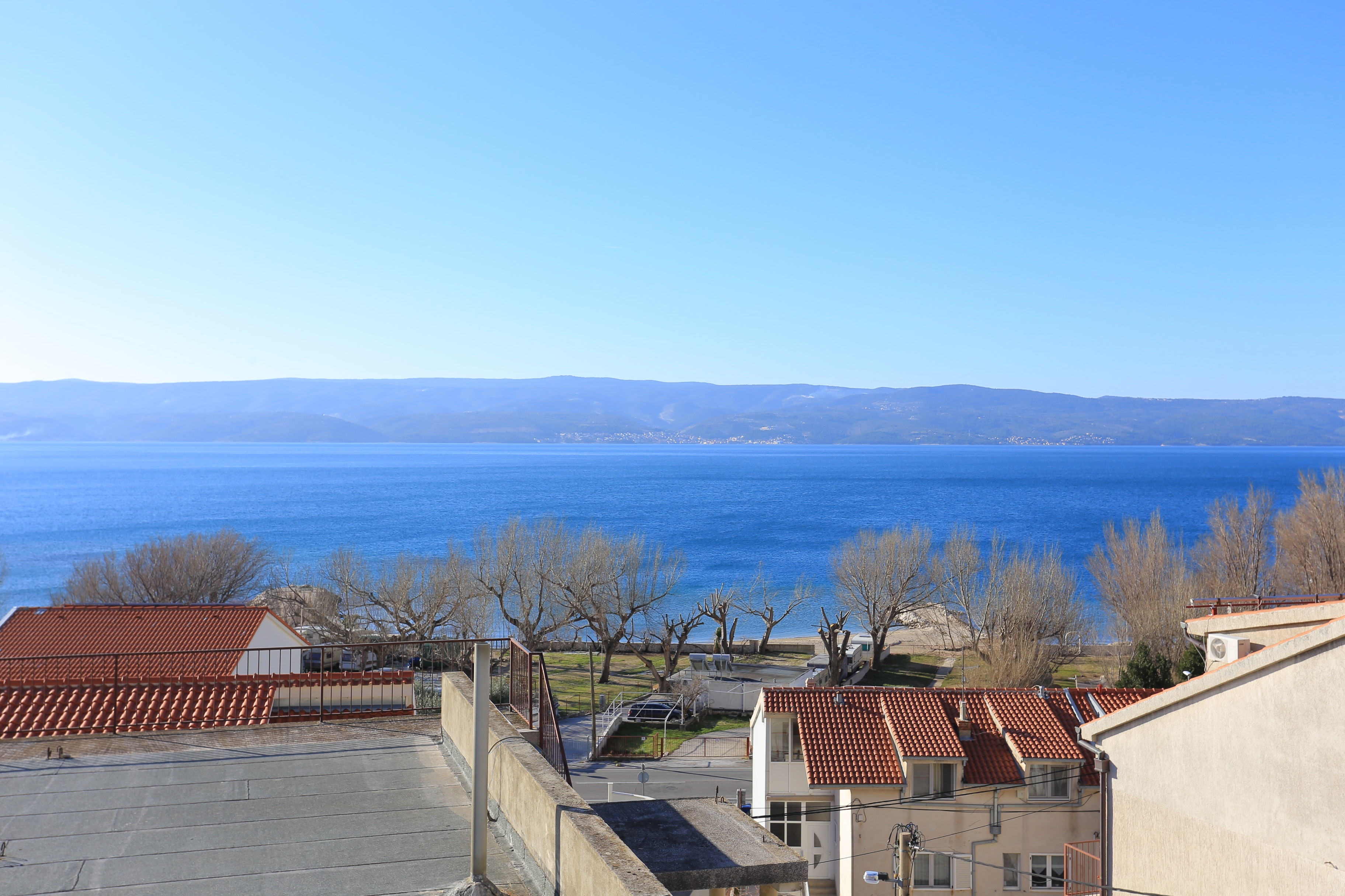 Two bedroom apartment with terrace and sea view Duće, Omiš  A-b