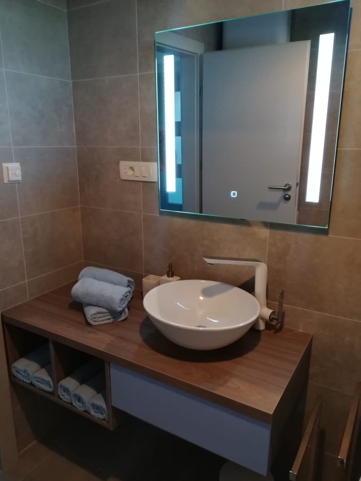 Two bedroom apartment with terrace and sea view Nin, Zadar  A-a