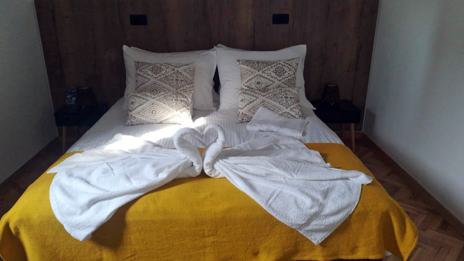 Two bedroom apartment with terrace and sea view Nin, Zadar  A-a