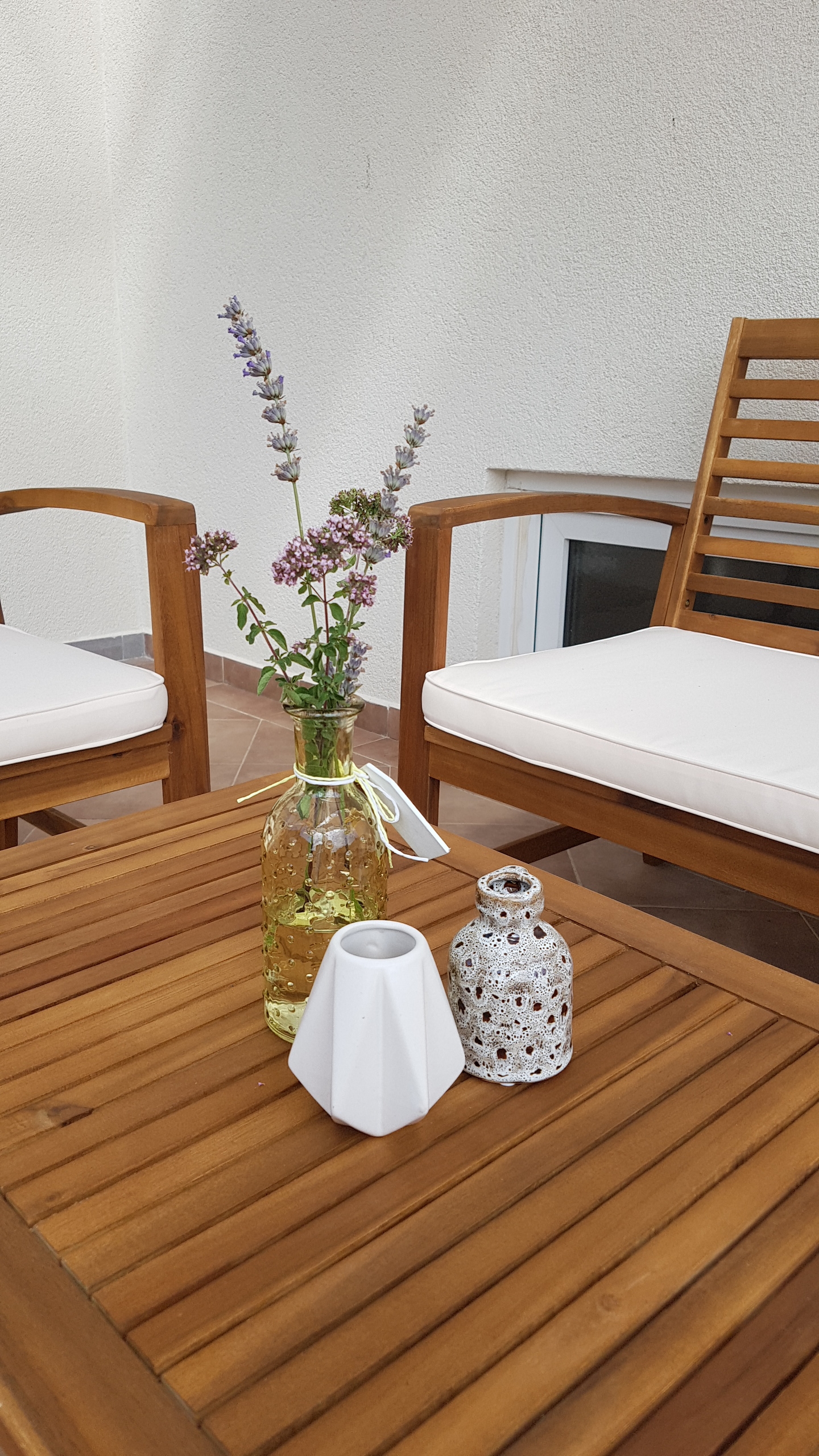 Two bedroom apartment with terrace and sea view Nin, Zadar  A-a