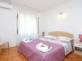 Hálószoba 1 Makarska, Hálószoba 1 szállásegység típusa apartment, légkondicionálás elérhető és WiFi .