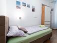 Rijeka, Slaapkamer 2 in the apartment, (pet friendly) en WiFi.