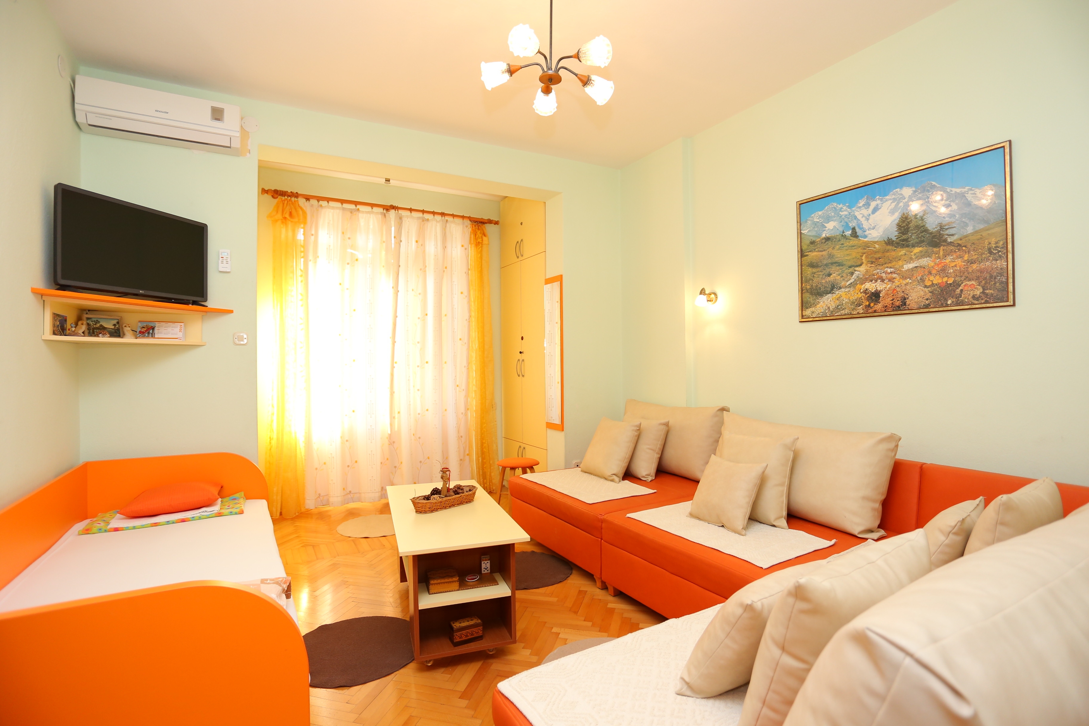 Three bedroom apartment with terrace and sea view Podgora, Makarska  A-a