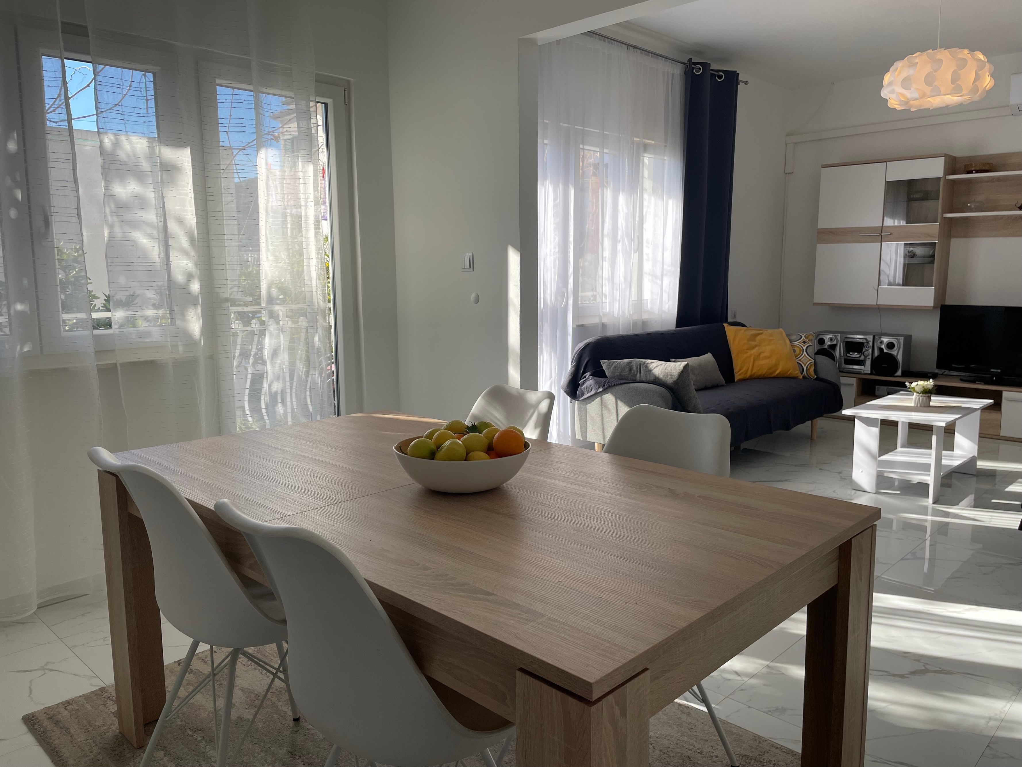 Two bedroom apartment near beach Vinišće, Trogir  A-a