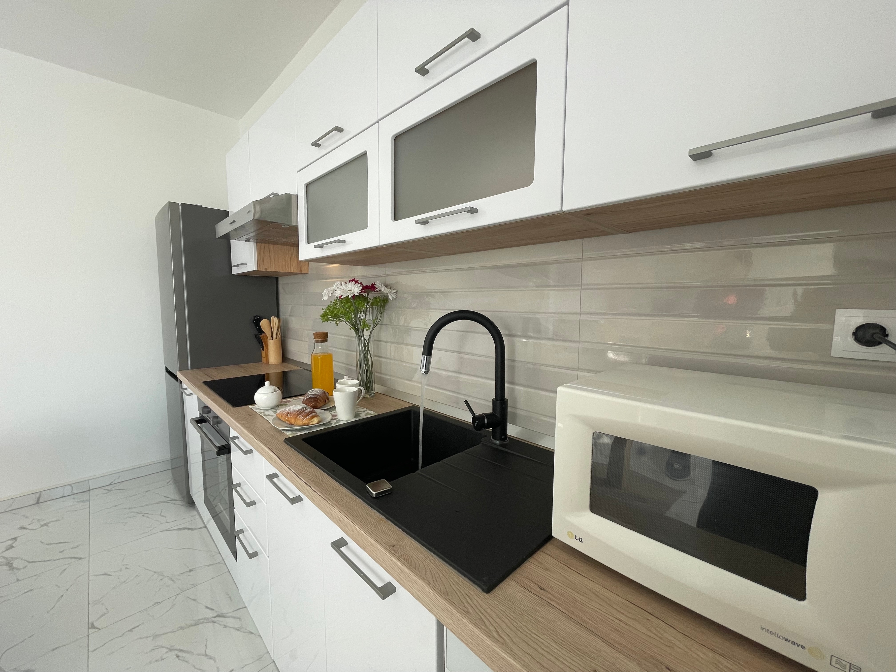 Two bedroom apartment near beach Vinišće, Trogir  A-a