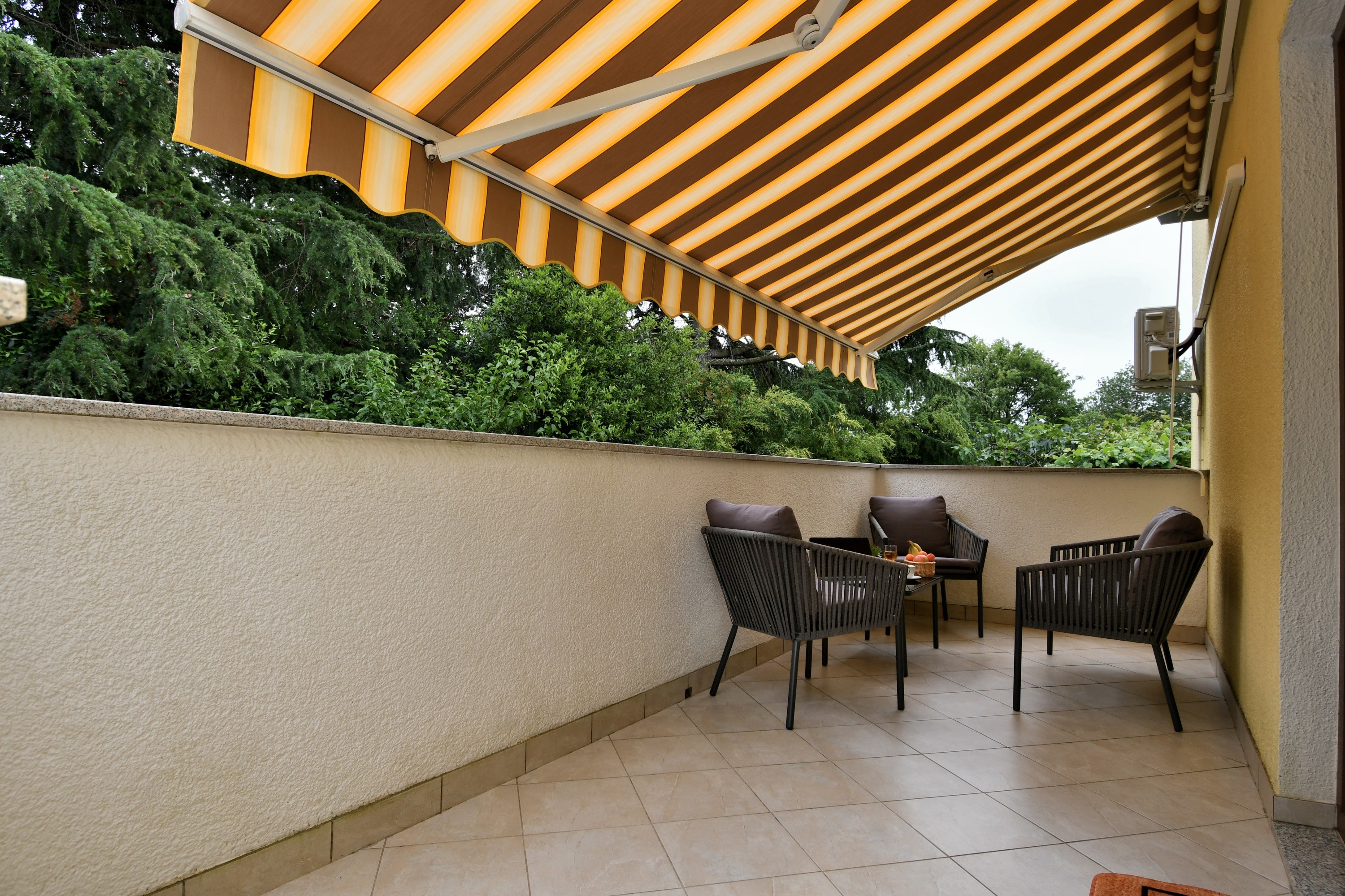 Two bedroom apartment with terrace Poreč  A-a