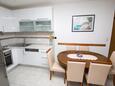 Blagovaonica Omiš, Blagovaonica u smještaju tipa apartment, WiFi.