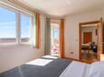 Bedroom 2 Trogir, Bedroom 2 in the apartment, WiFi.