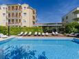 Trogir, Trogir, Objekt 16509 - Apartmani sa šljunčanom plažom.