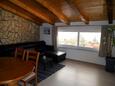Obývací pokoj Omišalj, Obývací pokoj v ubytování typu apartment, s klimatizací, domácí mazlíčci povoleni a WiFi.