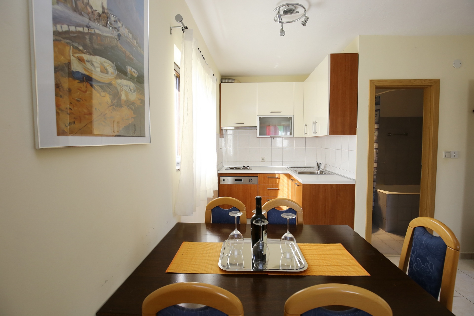 Two bedroom apartment with terrace and sea view Mali Iž, Iž  A-a