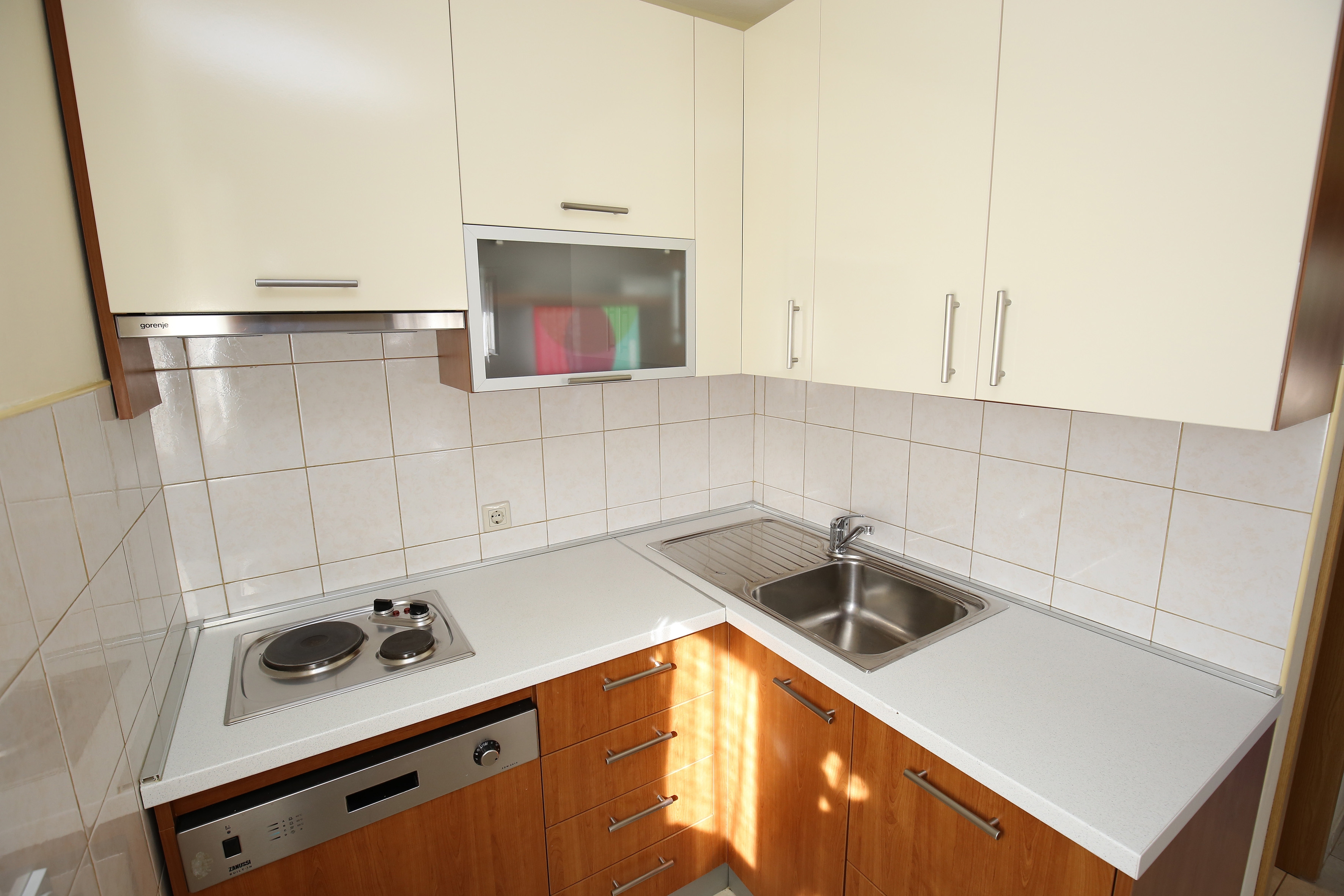Two bedroom apartment with terrace and sea view Mali Iž, Iž  A-a