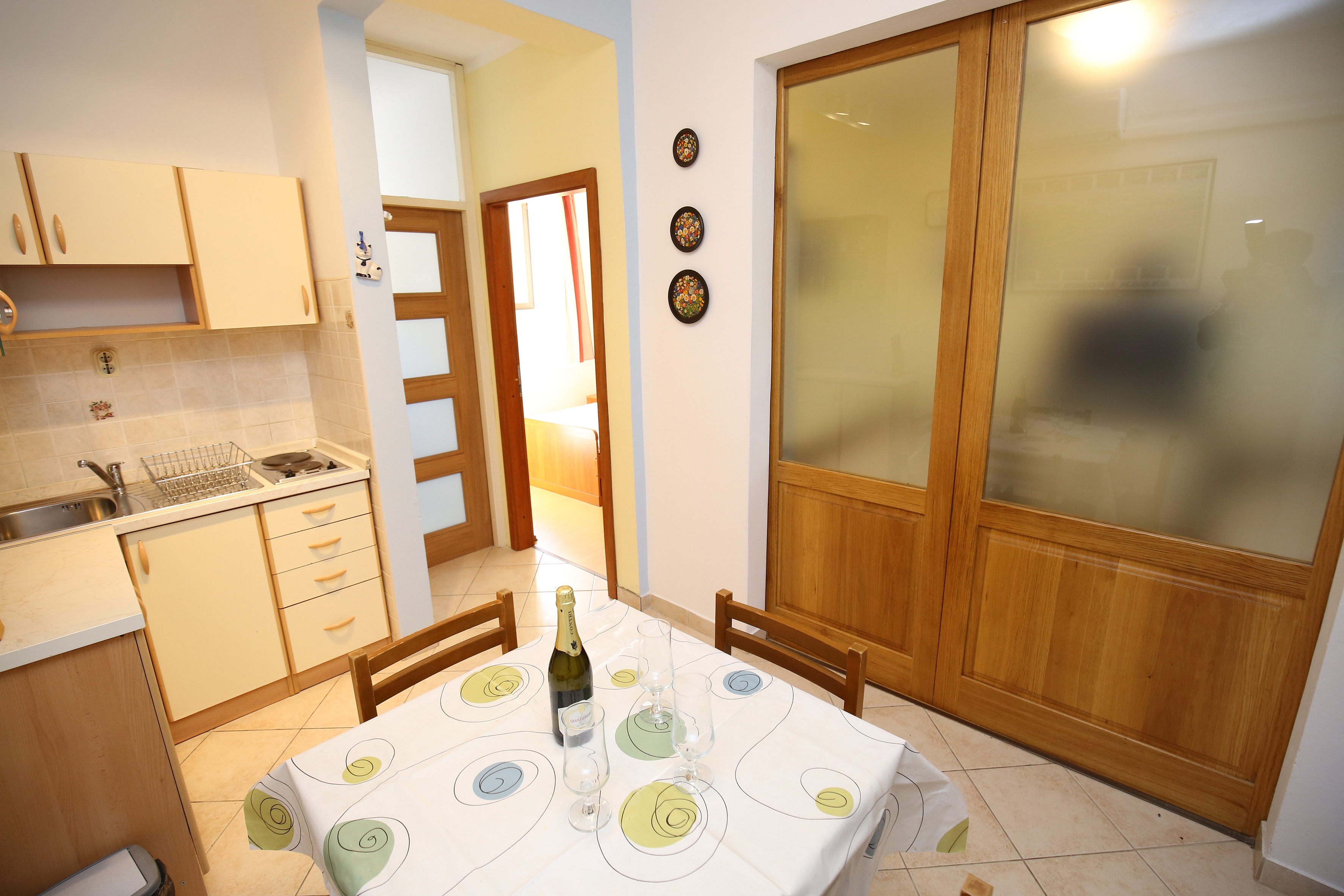 Two bedroom apartment with terrace Mali Iž, Iž  A-b