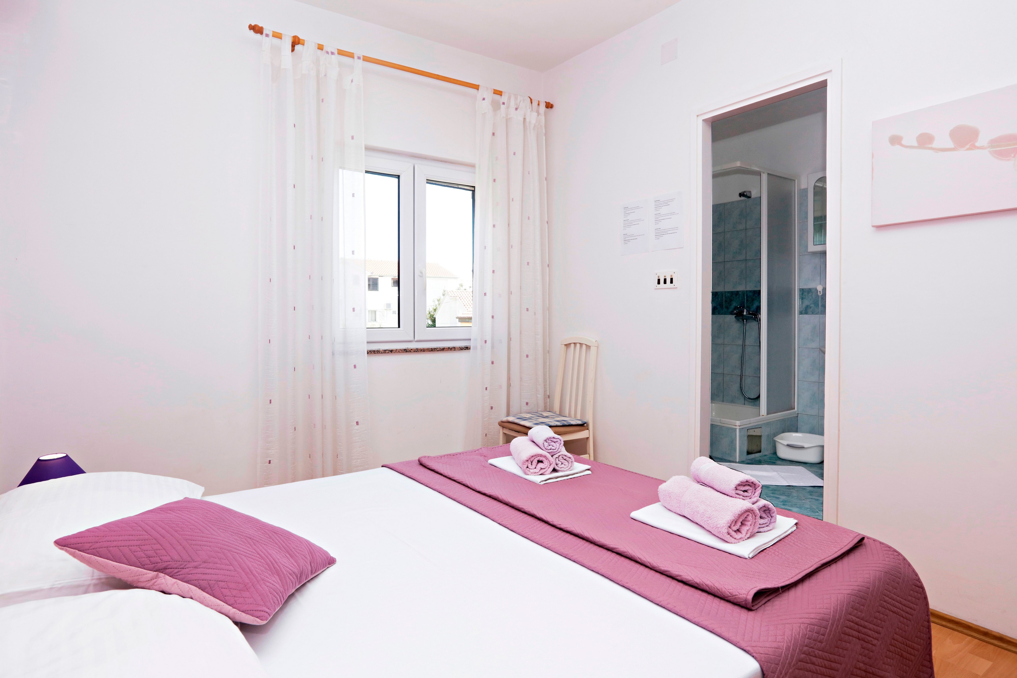 Three bedroom apartment with terrace and sea view Vodice  A-a
