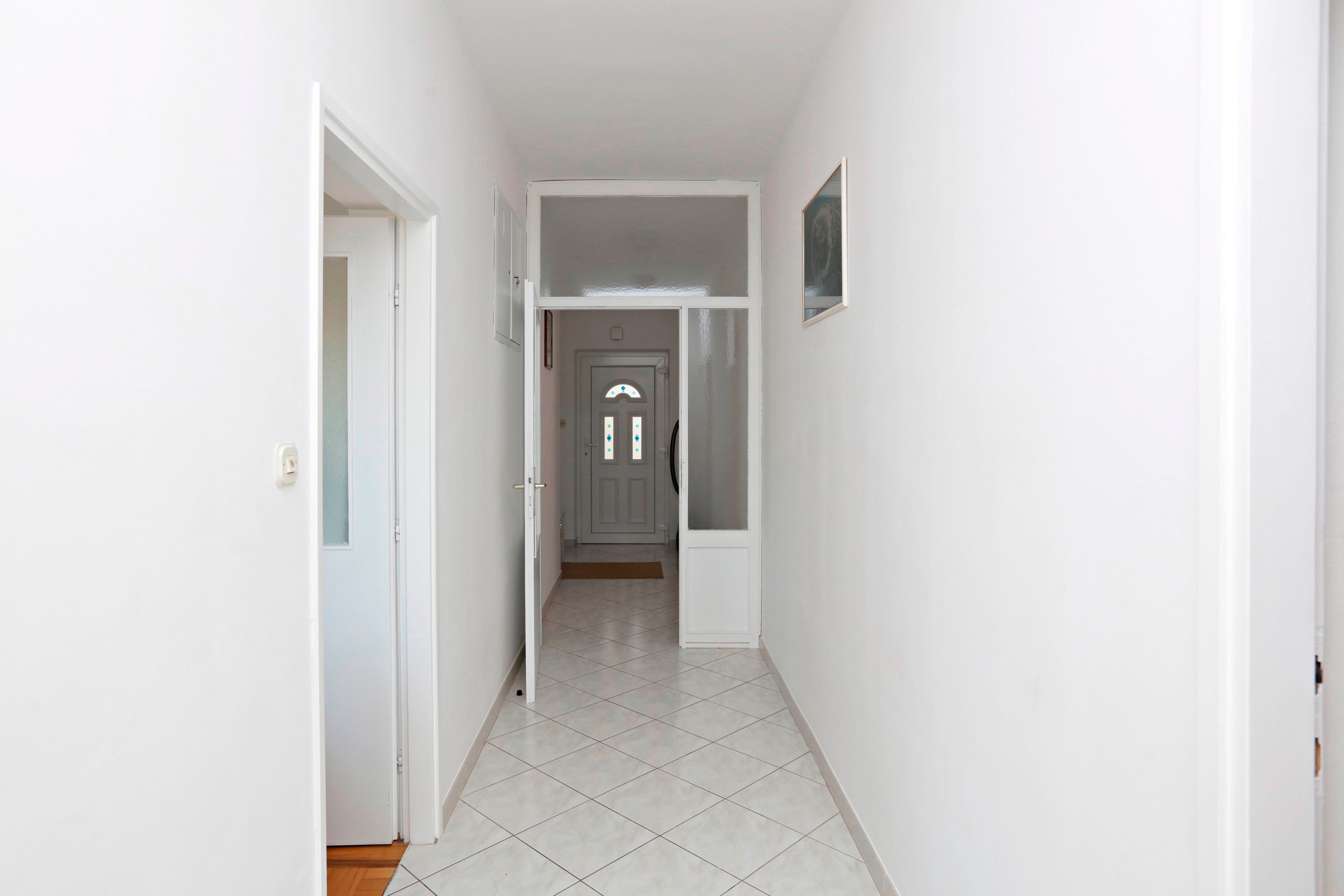 Three bedroom apartment with terrace and sea view Vodice  A-a
