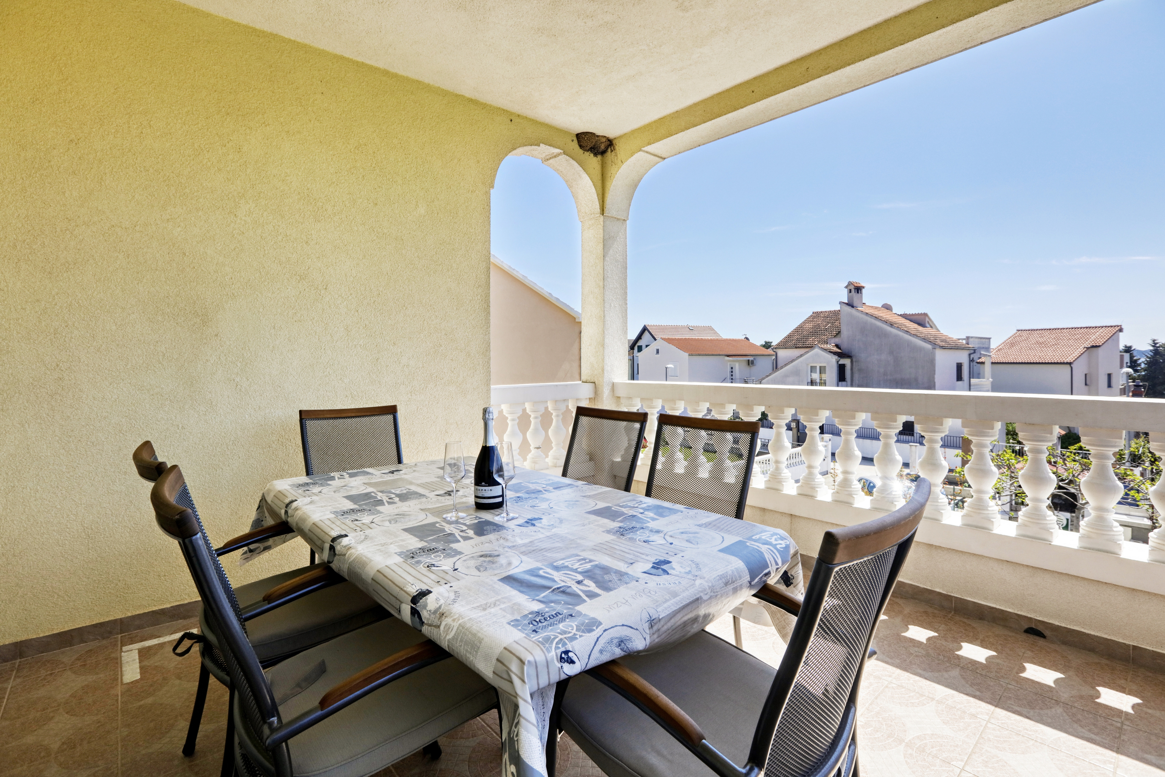 Three bedroom apartment with terrace and sea view Vodice  A-a