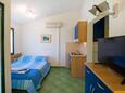 Obývací pokoj Klek, Obývací pokoj v ubytování typu apartment, s klimatizací, domácí mazlíčci povoleni a WiFi.