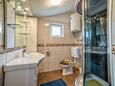 Badezimmer 1 Frankovići, Badezimmer 1 in folgender Unterkunftsart house, Haustiere erlaubt und WiFi.