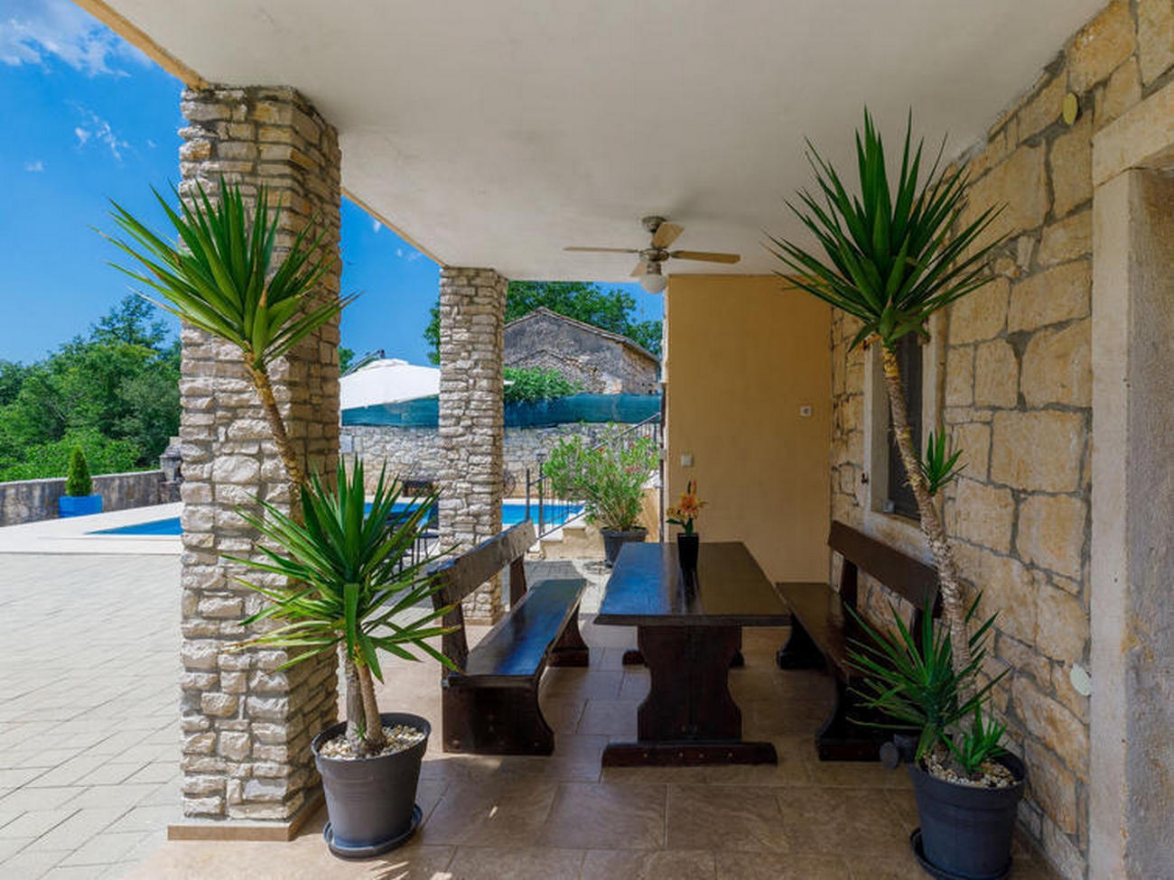 Three bedroom house with terrace Frankovići, Central Istria - Središnja Istra  K